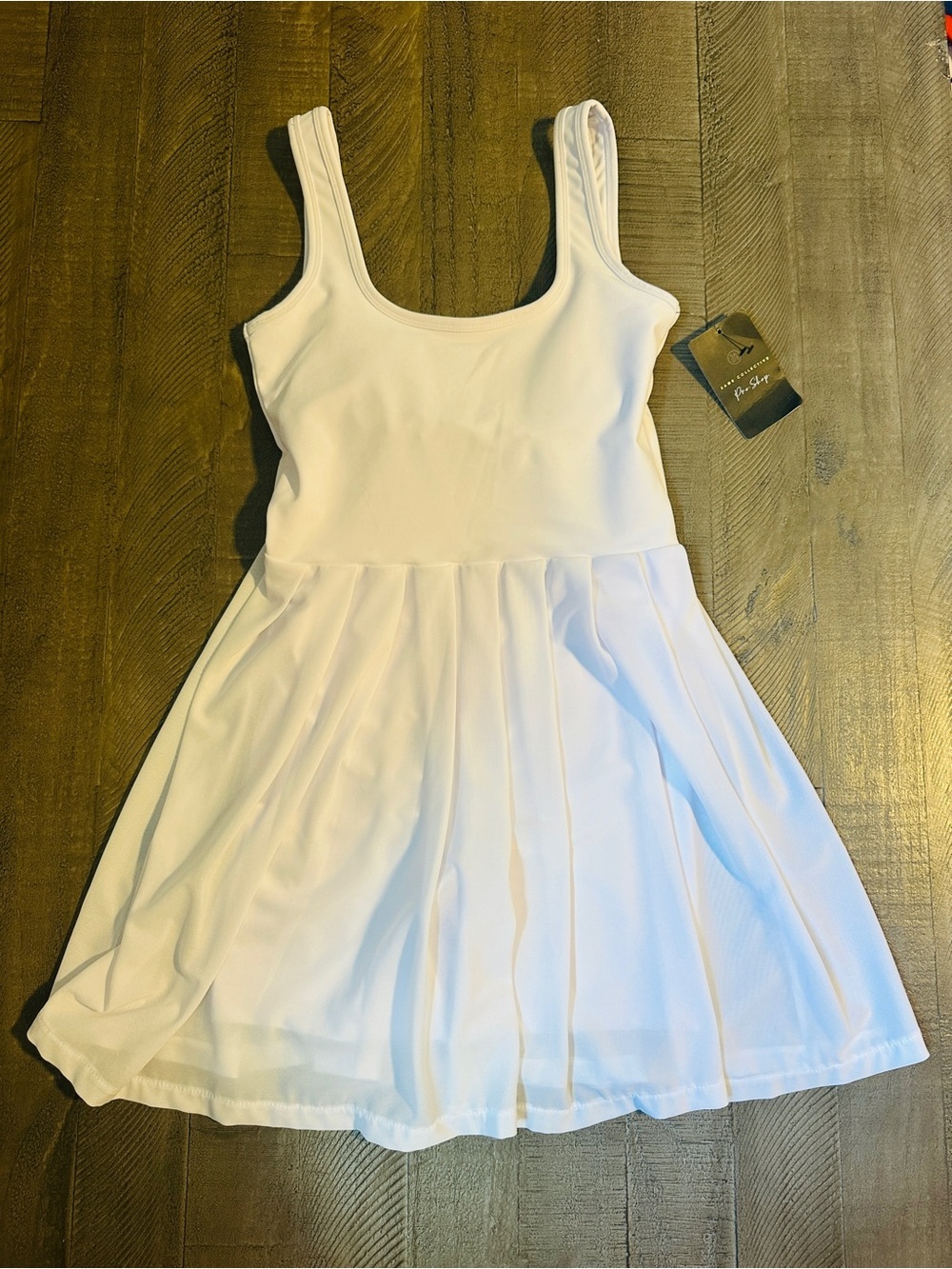 NWT Sage Collective Womens White Pleated Tennis Dress XS - Picture 2 of 8